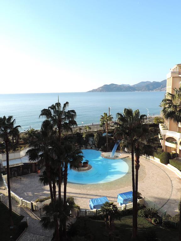 Cannes Front Beach Pools Apartment Exterior photo